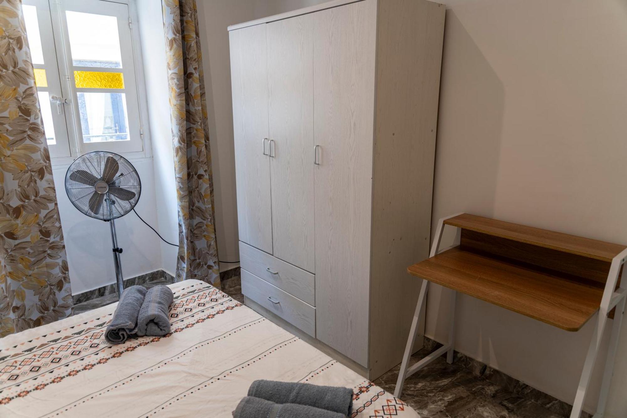 Renovated Historic 4 Bedroom 4 Bathroom Townhouse In With Valletta Views Over Maltas Grand Harbour