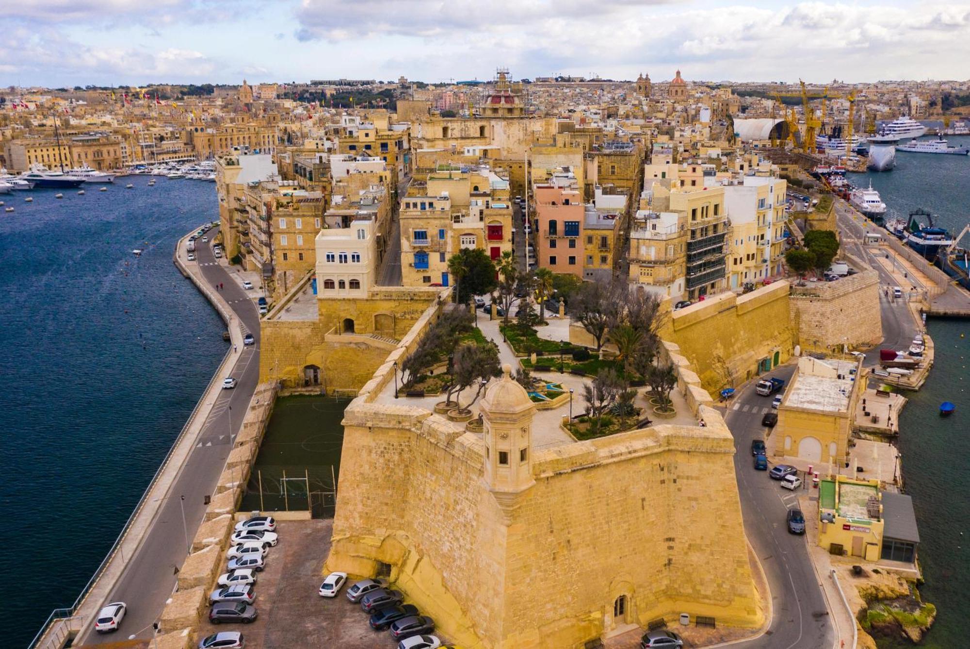 Renovated Historic 4 Bedroom 4 Bathroom Townhouse In With Valletta Views Over Maltas Grand Harbour Senglea