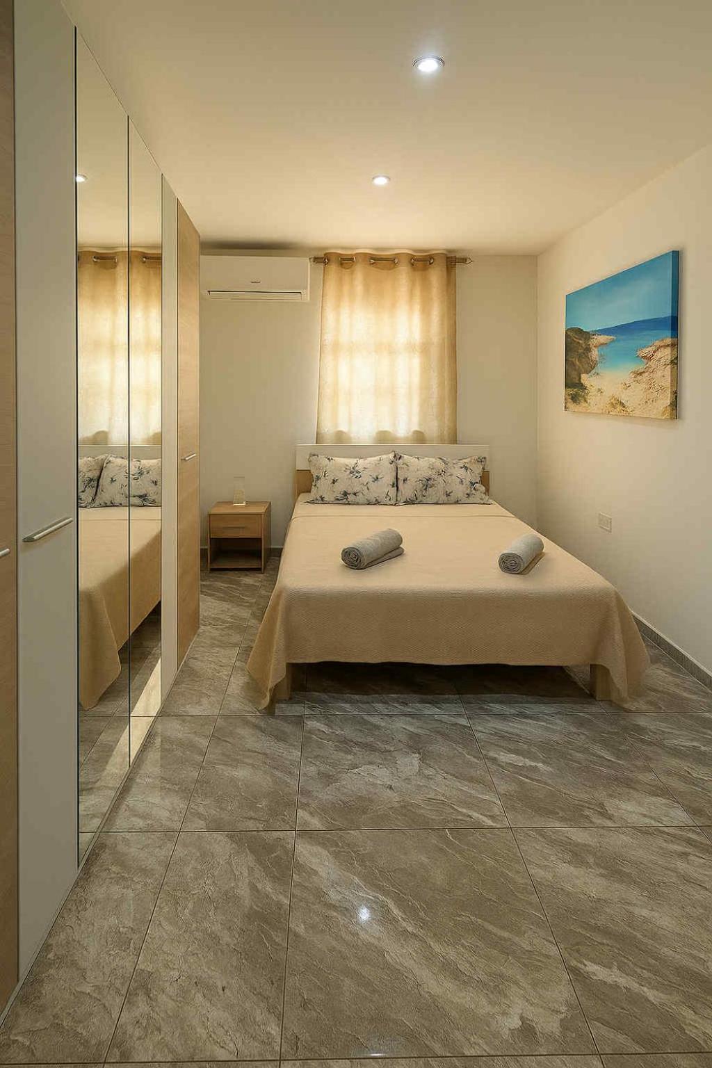 Spacious Townhouse With A Terrace Overlooking Valletta's Grand Harbor Casa de Férias